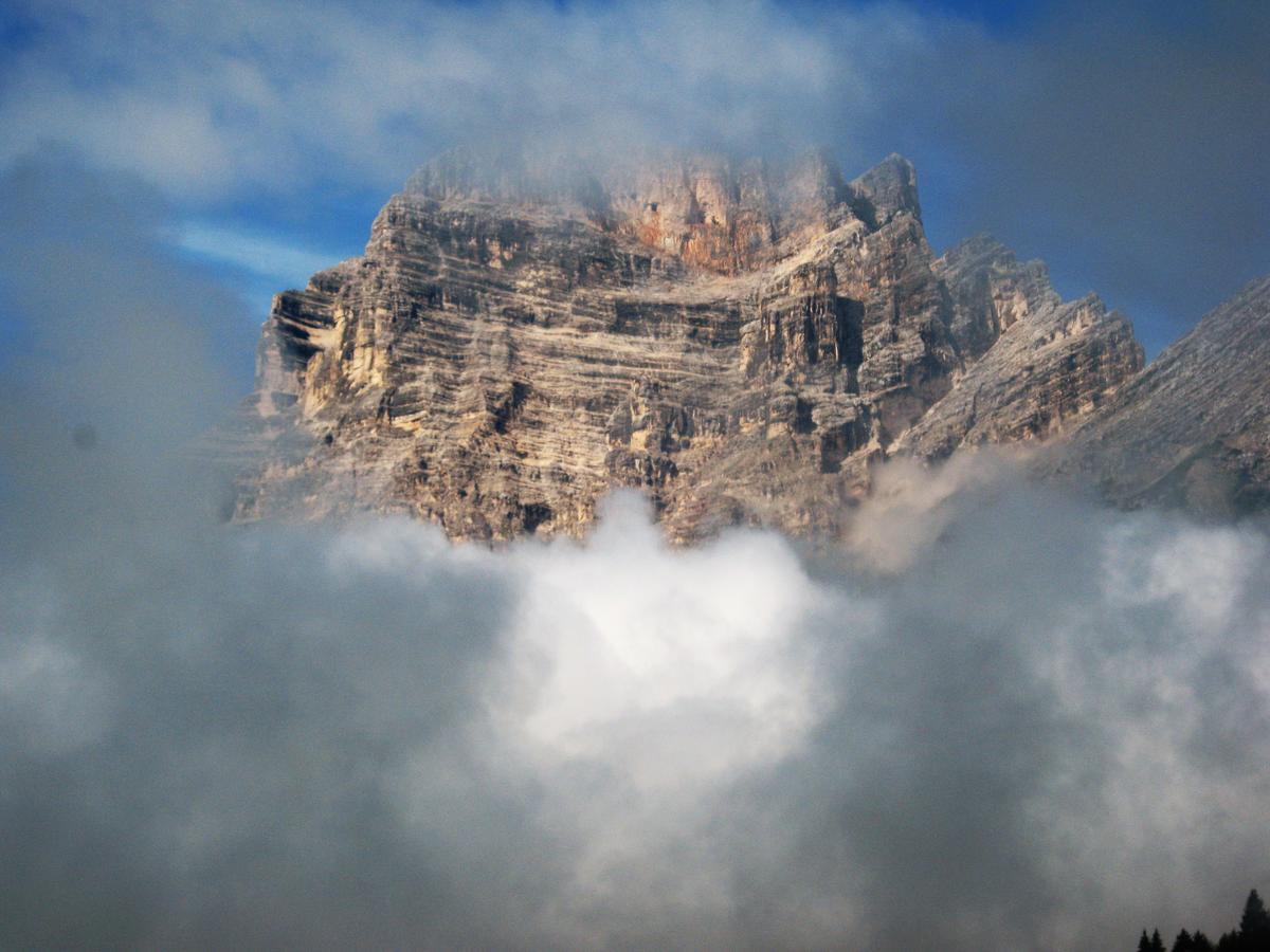 Hotel Dolomiti 3*